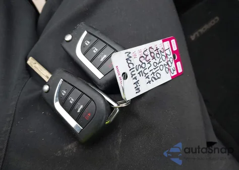 2020 Toyota Corolla Le z USA, uszkodzony, nr VIN JTDEPRAE0LJ046684